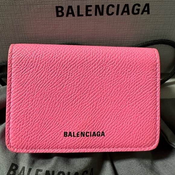 BALENCIAGA GIFT AWAY Full Inclusion Hot Pink Tri-Fold Leather Snap Wallet - Picture 4 of 11